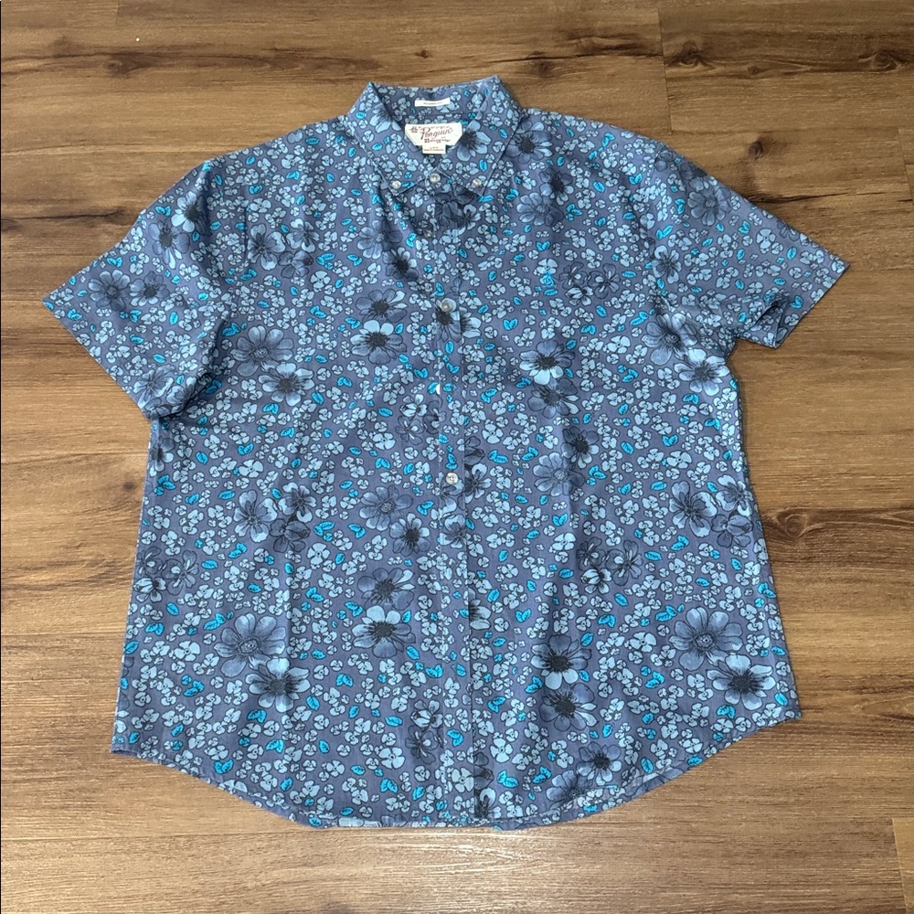 Original Penguin Men's Short Sleeve Button Down Blue Floral Shirt. Size L
